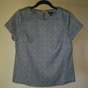 Ann Taylor Short Sleeve Blouse